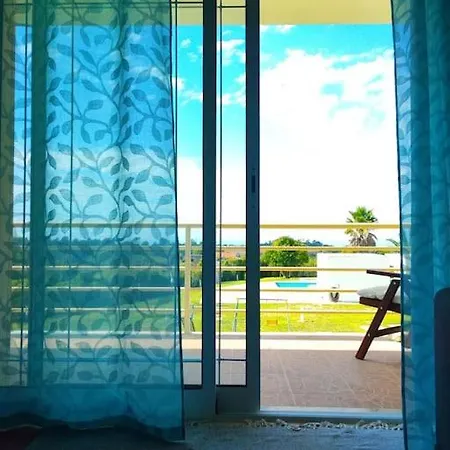 Daire Zambujal Sun *